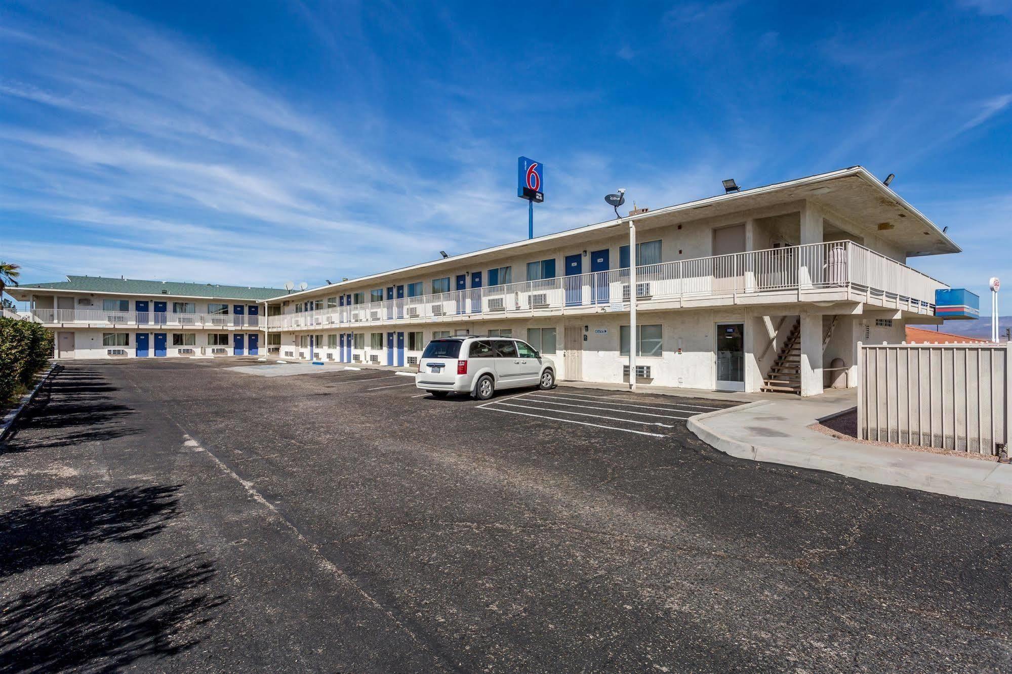 Motel 6-Needles, CA Exterior foto